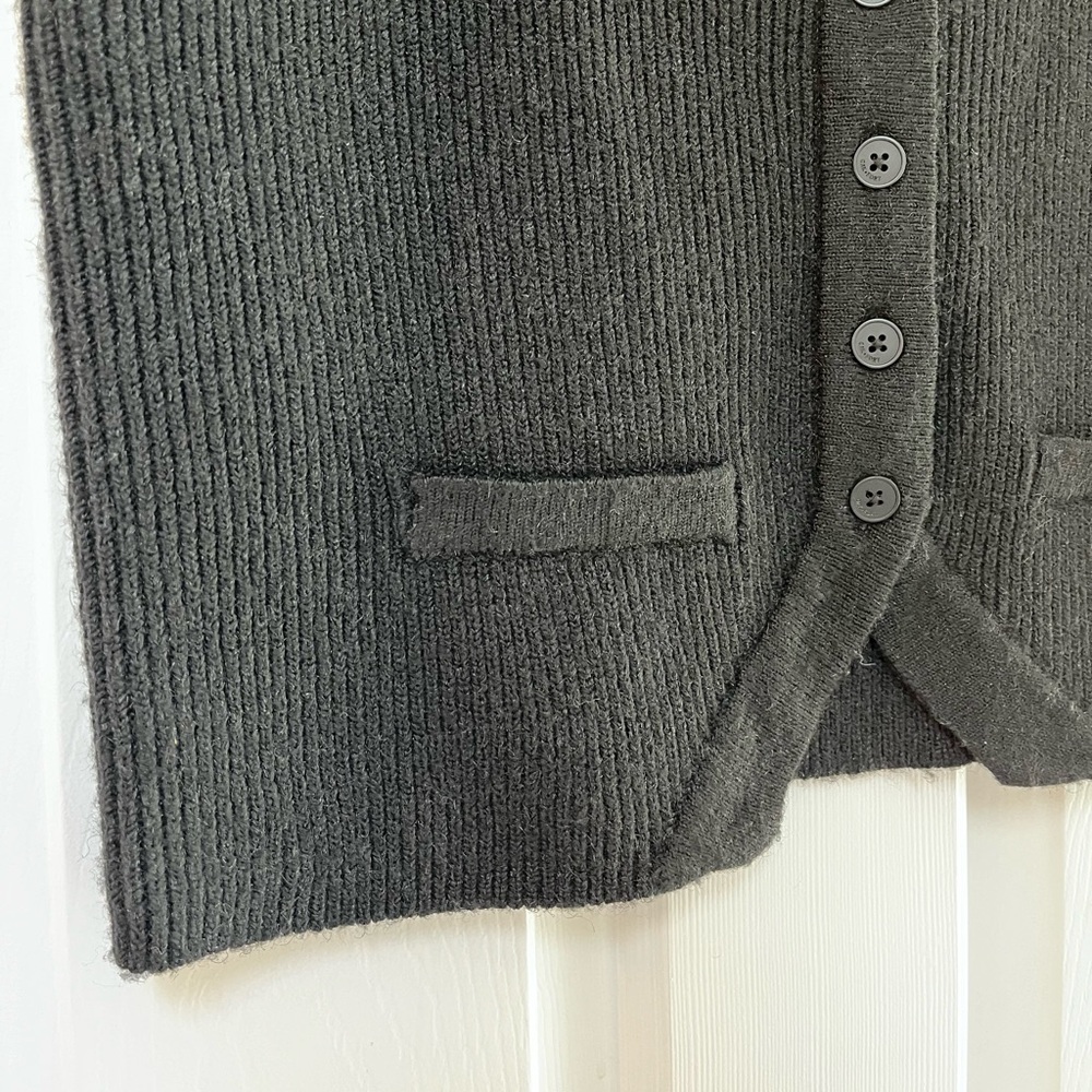 SOLD NWT Oak + Fort Black Relaxed Button Front Vest Cardigan M - Picture 10 of 16